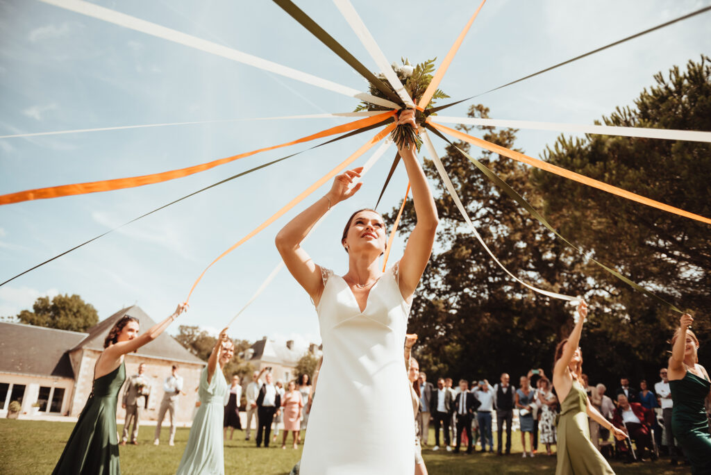 Jeu du ruban - Bouquet de la mariée - Chateau de la Rousselière